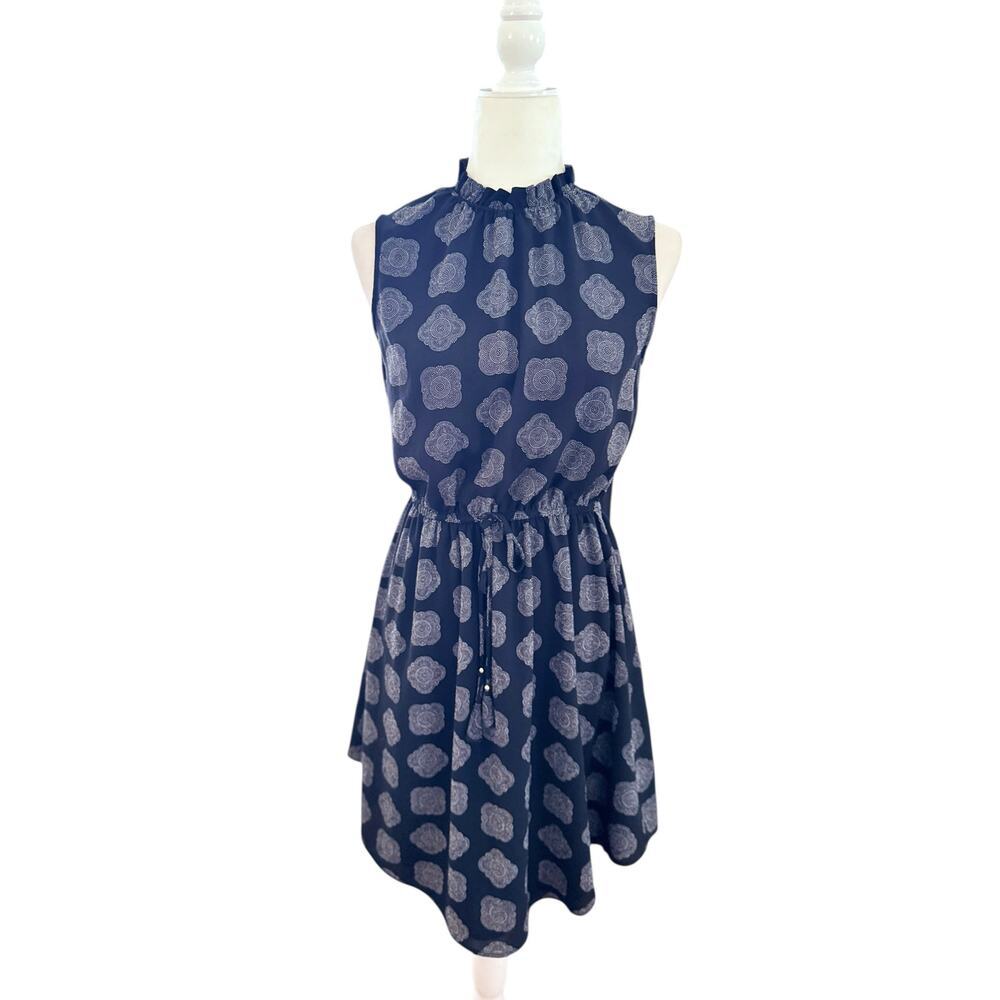 H&M Black Sleeveless High Neck Dress Size 6 EURā 36 Elastic Waist Midi